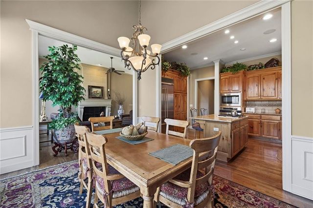 21304 E 37th Terrace Court S, Independence, MO 64057