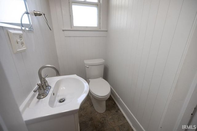 616 E Charles Street, Muncie, IN 47305