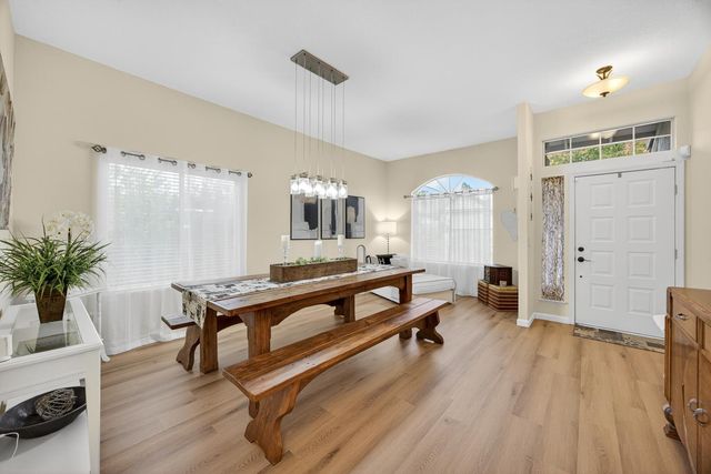 6113 Kifisia Way, Fair Oaks, CA 95628