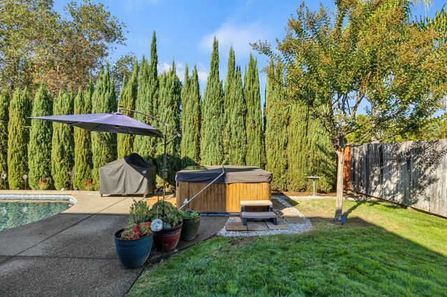 6113 Kifisia Way, Fair Oaks, CA 95628