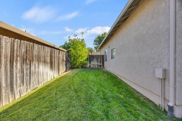 6113 Kifisia Way, Fair Oaks, CA 95628