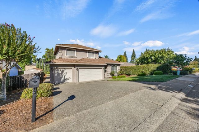 6113 Kifisia Way, Fair Oaks, CA 95628