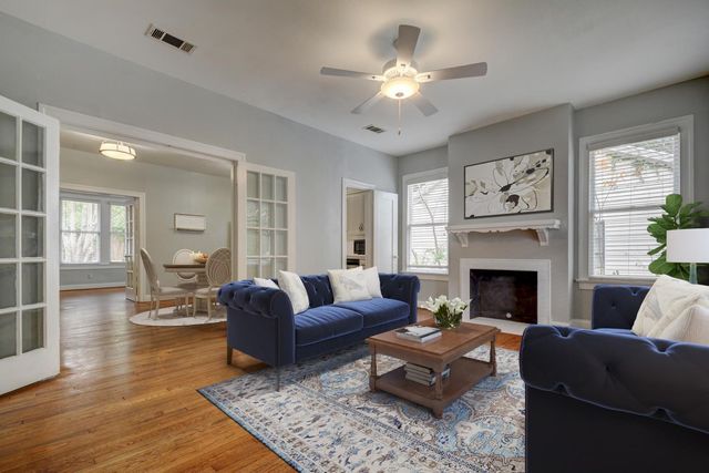3006 Fruth ST, Austin, TX 78705