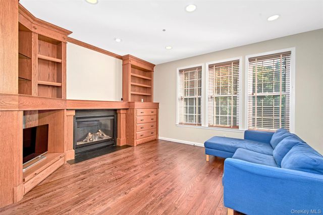 15 Milestone Road, Rye Brook, NY 10573