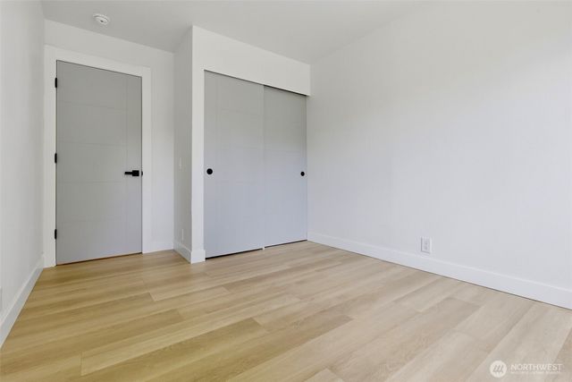 814 NE 185th Street, Shoreline, WA 98155