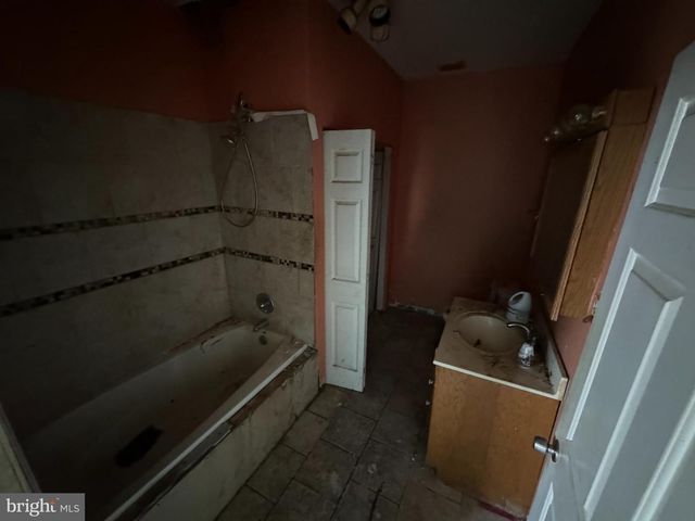 4422 FOREST VIEW AVE, Baltimore, MD 21206