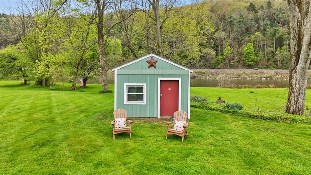 98 Wisconsin Drive, Chenango, NY 13901