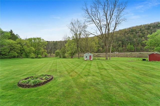 98 Wisconsin Drive, Chenango, NY 13901