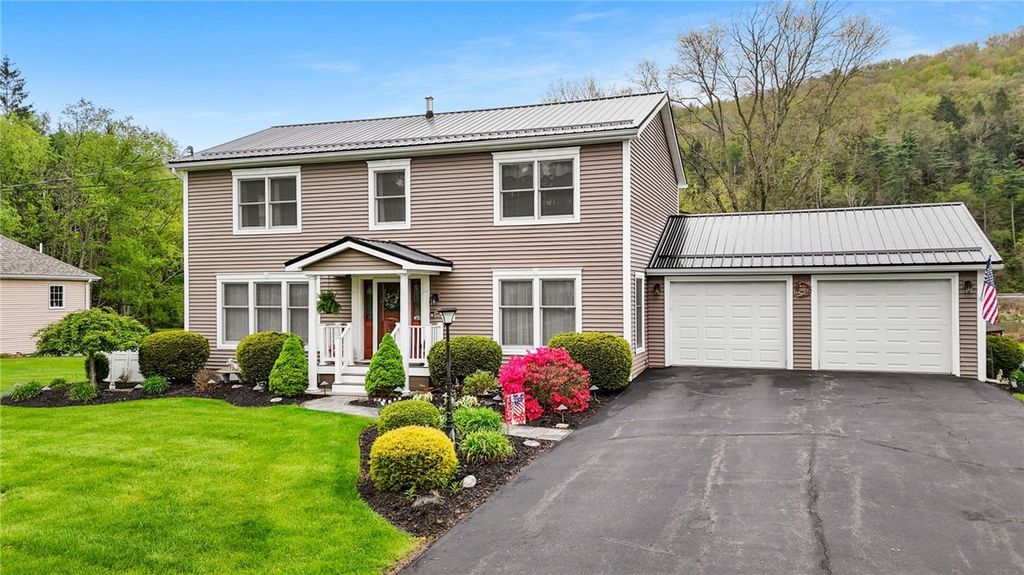 98 Wisconsin Drive, Chenango, NY 13901