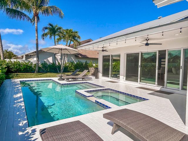 228 Ridge Road, Jupiter, FL 33477