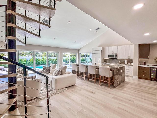 228 Ridge Road, Jupiter, FL 33477