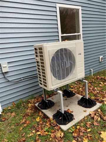 14 Douglas Circle, Smithfield, RI 02828