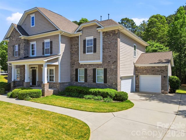 2020 Madeira Circle, Waxhaw, NC 28173