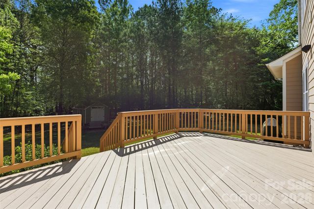 2020 Madeira Circle, Waxhaw, NC 28173