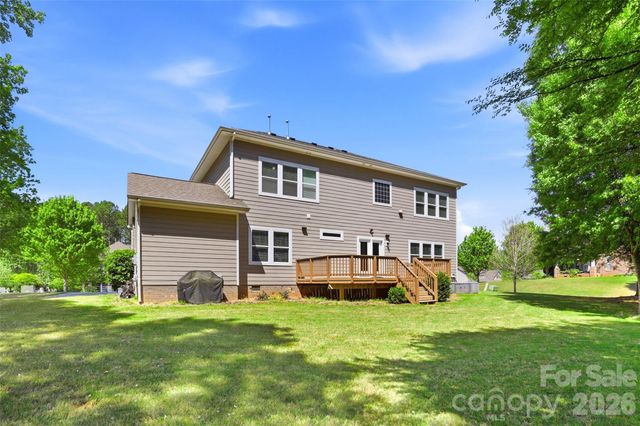 2020 Madeira Circle, Waxhaw, NC 28173
