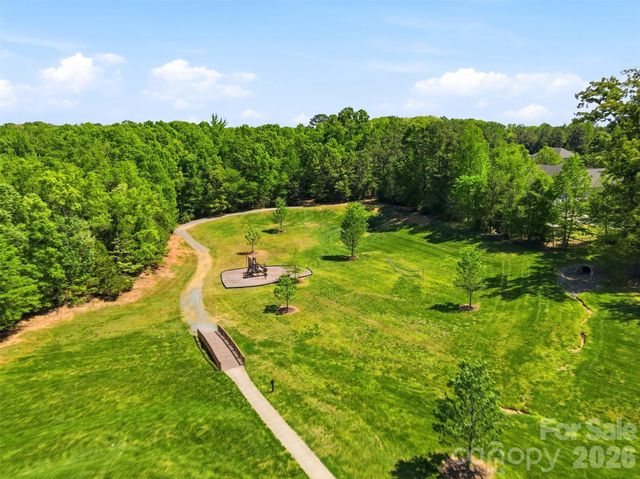 2020 Madeira Circle, Waxhaw, NC 28173
