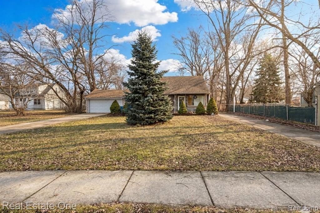 23340 Cunningham Avenue, Warren, MI 48091