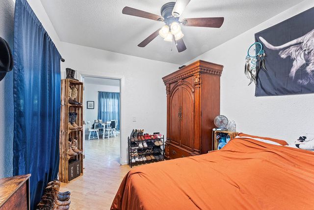 202 Oak Street, Anderson, MO 64831