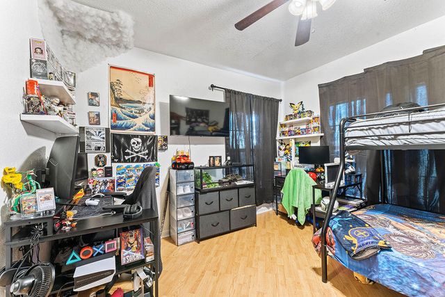 202 Oak Street, Anderson, MO 64831