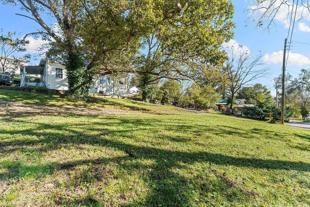 202 Oak Street, Anderson, MO 64831