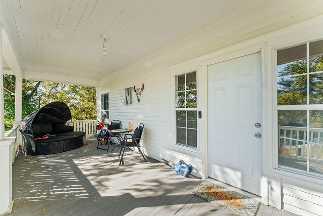 202 Oak Street, Anderson, MO 64831