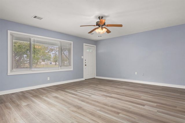 3314 1st Avenue S, Texas City, TX 77590