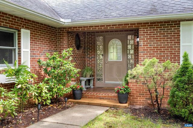 4 GUM CT, Palmyra, VA 22963