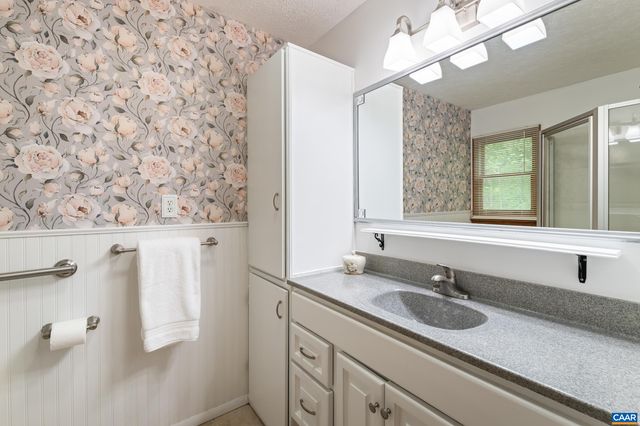 4 GUM CT, Palmyra, VA 22963