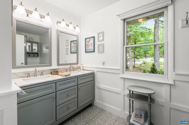 4 GUM CT, Palmyra, VA 22963