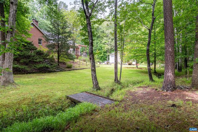 4 GUM CT, Palmyra, VA 22963