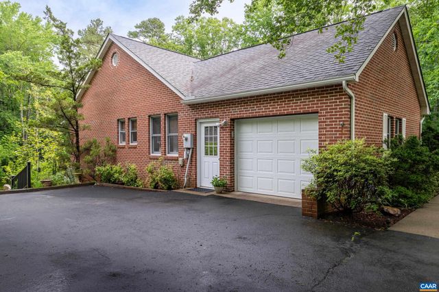4 GUM CT, Palmyra, VA 22963
