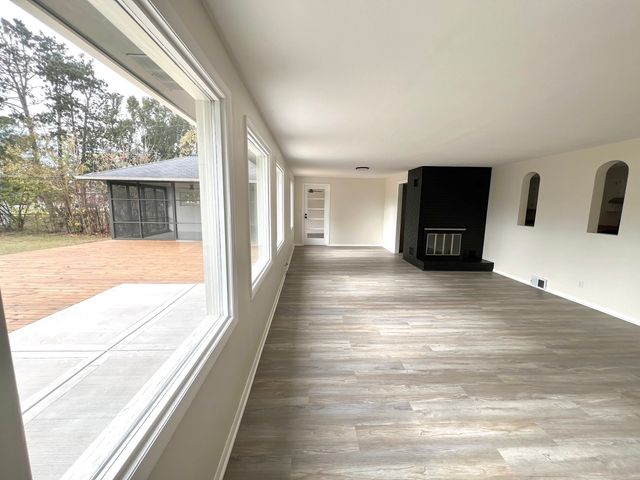 1630 Jonathan Avenue, Rockford, IL 61103