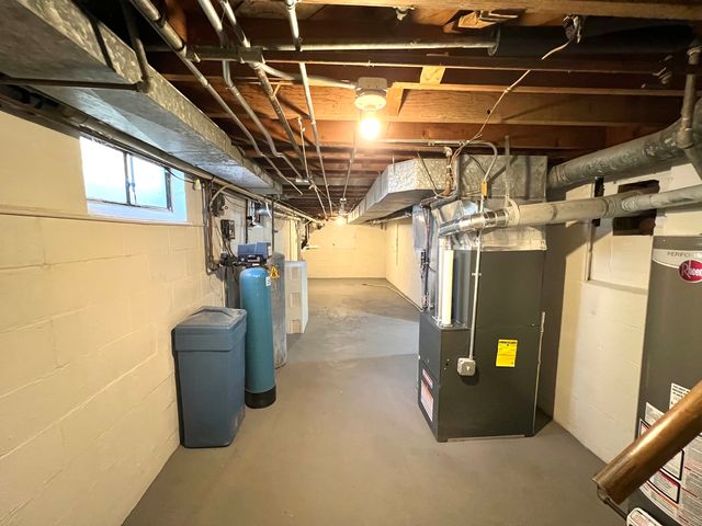 1630 Jonathan Avenue, Rockford, IL 61103