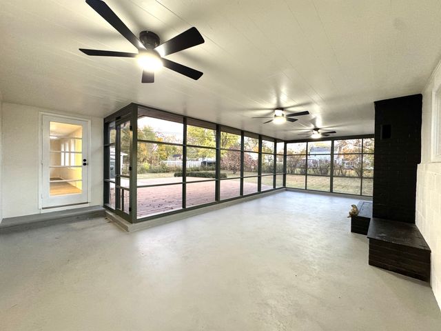 1630 Jonathan Avenue, Rockford, IL 61103