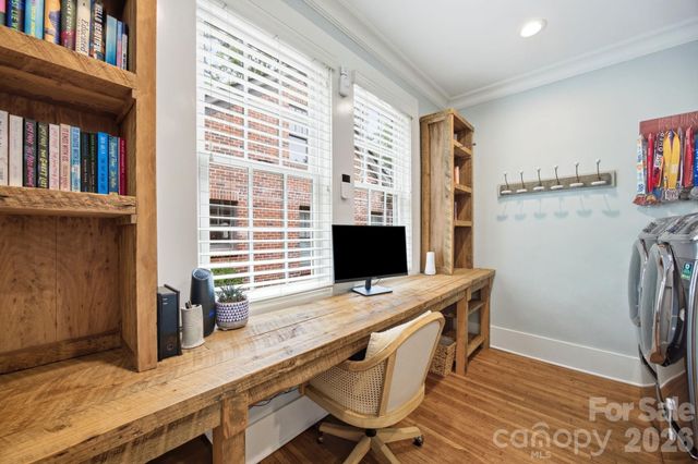 1726 S Mint Street, Charlotte, NC 28203