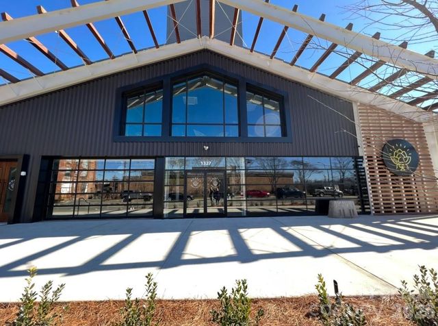 1726 S Mint Street, Charlotte, NC 28203