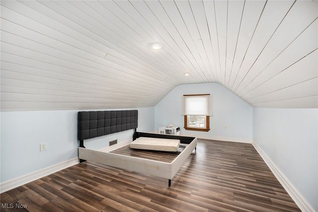 33895 Lorain Road, North Ridgeville, OH 44039