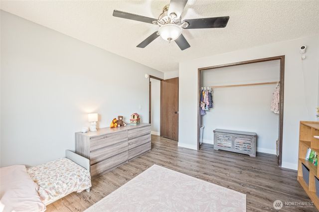 932 CRAWFORD Avenue, Wenatchee, WA 98801