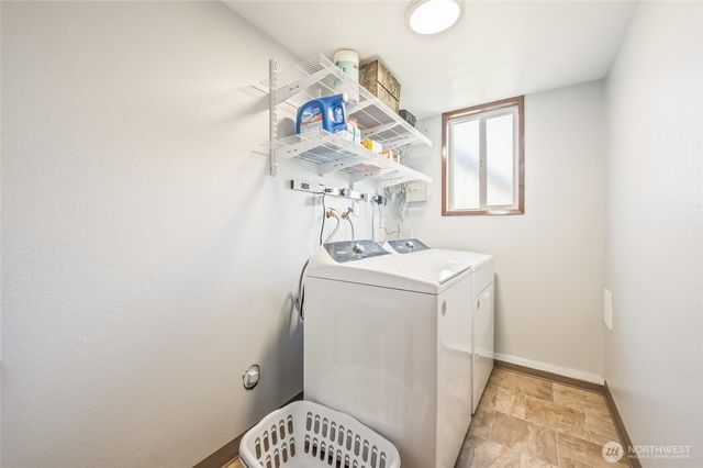 932 CRAWFORD Avenue, Wenatchee, WA 98801