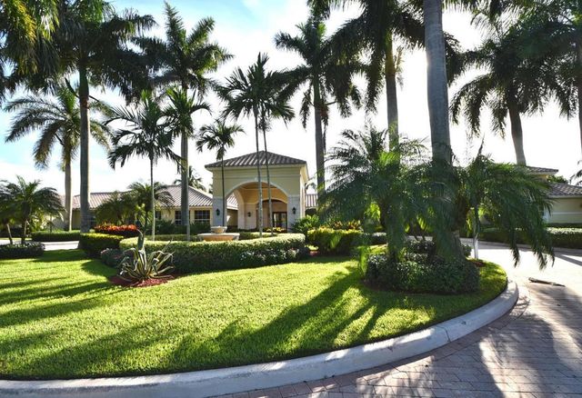 7317 Amber Falls Lane, Boynton Beach, FL 33437