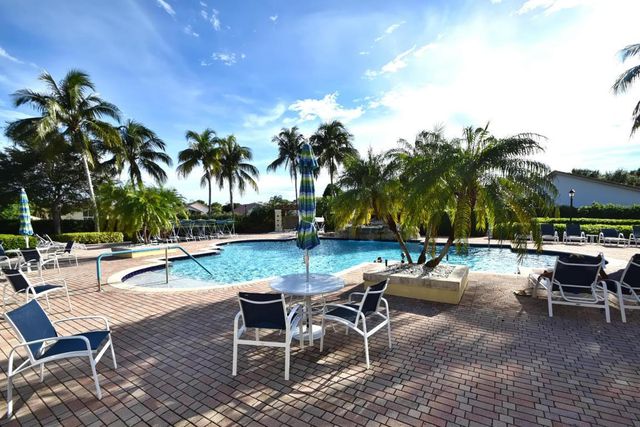 7317 Amber Falls Lane, Boynton Beach, FL 33437