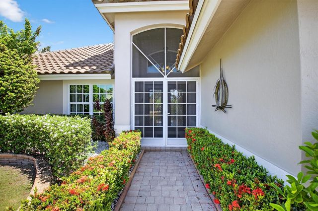 7317 Amber Falls Lane, Boynton Beach, FL 33437