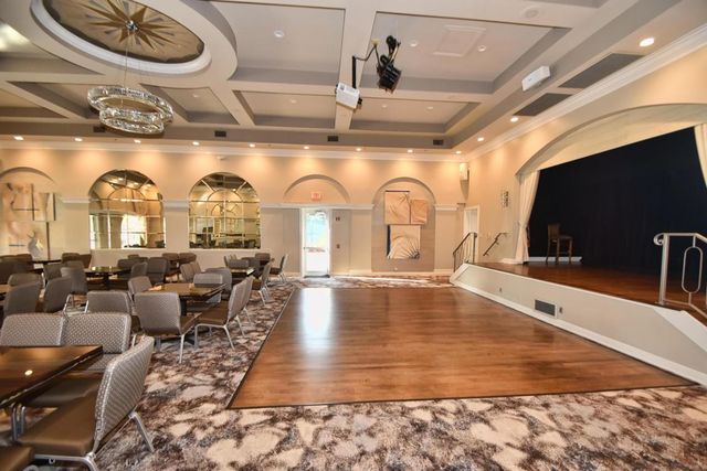 7317 Amber Falls Lane, Boynton Beach, FL 33437