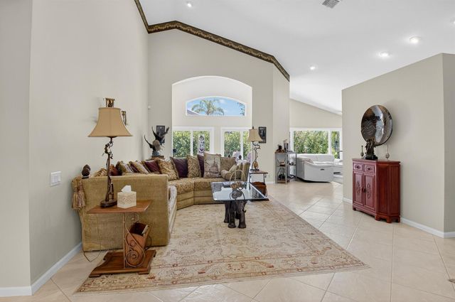 7317 Amber Falls Lane, Boynton Beach, FL 33437
