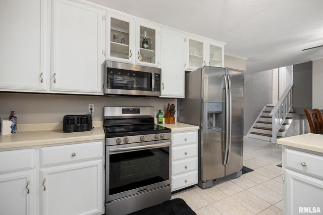 303 BELOIT Road, Marquette Heights, IL 61554