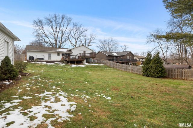 303 BELOIT Road, Marquette Heights, IL 61554