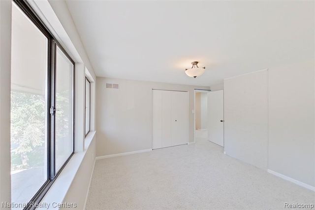 7103 Pebble Park Drive, West Bloomfield, MI 48322