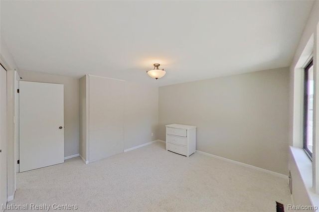 7103 Pebble Park Drive, West Bloomfield, MI 48322