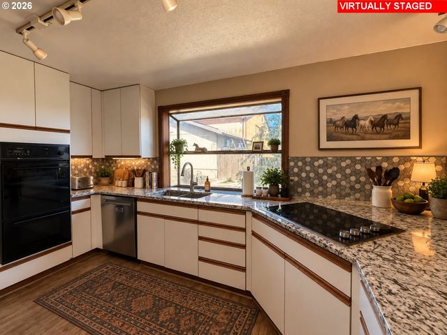 26280 Sw BAKER Rd, Sherwood, OR 97140