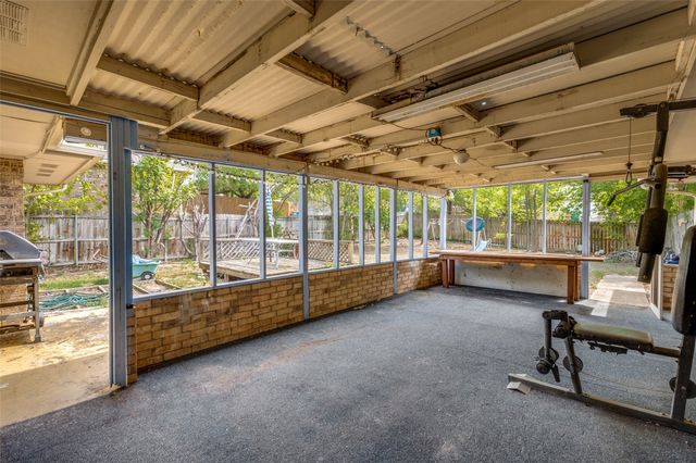 504 Pheasant Lane, Desoto, TX 75115